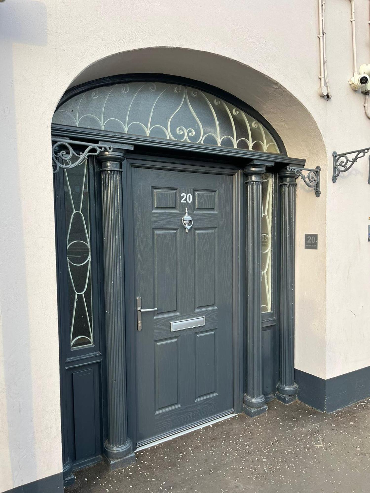 3 Bedroom Apartment, Ballymena, The Wee Stop Gap Eksteriør billede